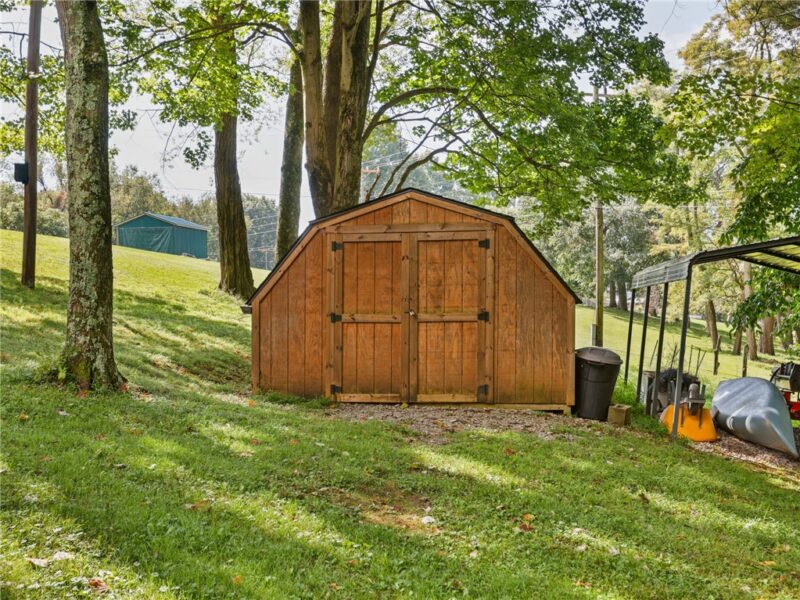 445 Matson Road — photo 8