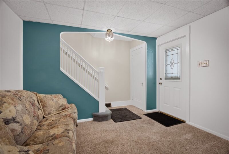 705 Summit St — photo 7
