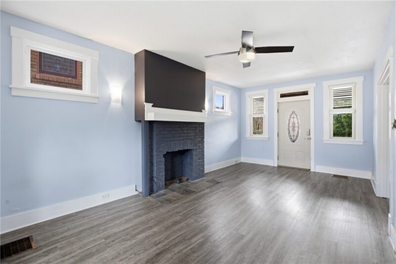 3250 Pinehurst Ave — photo 6