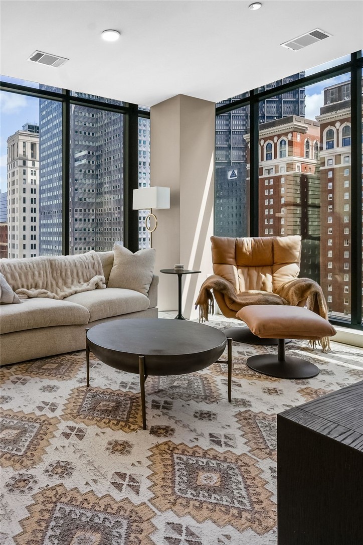 350 Oliver Avenue 1210 — photo 6