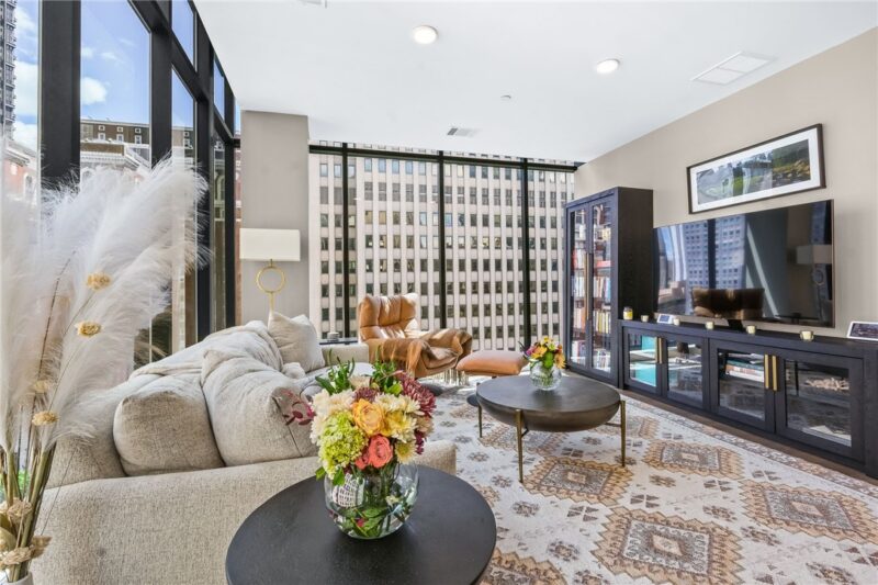 350 Oliver Avenue 1210 — photo 8