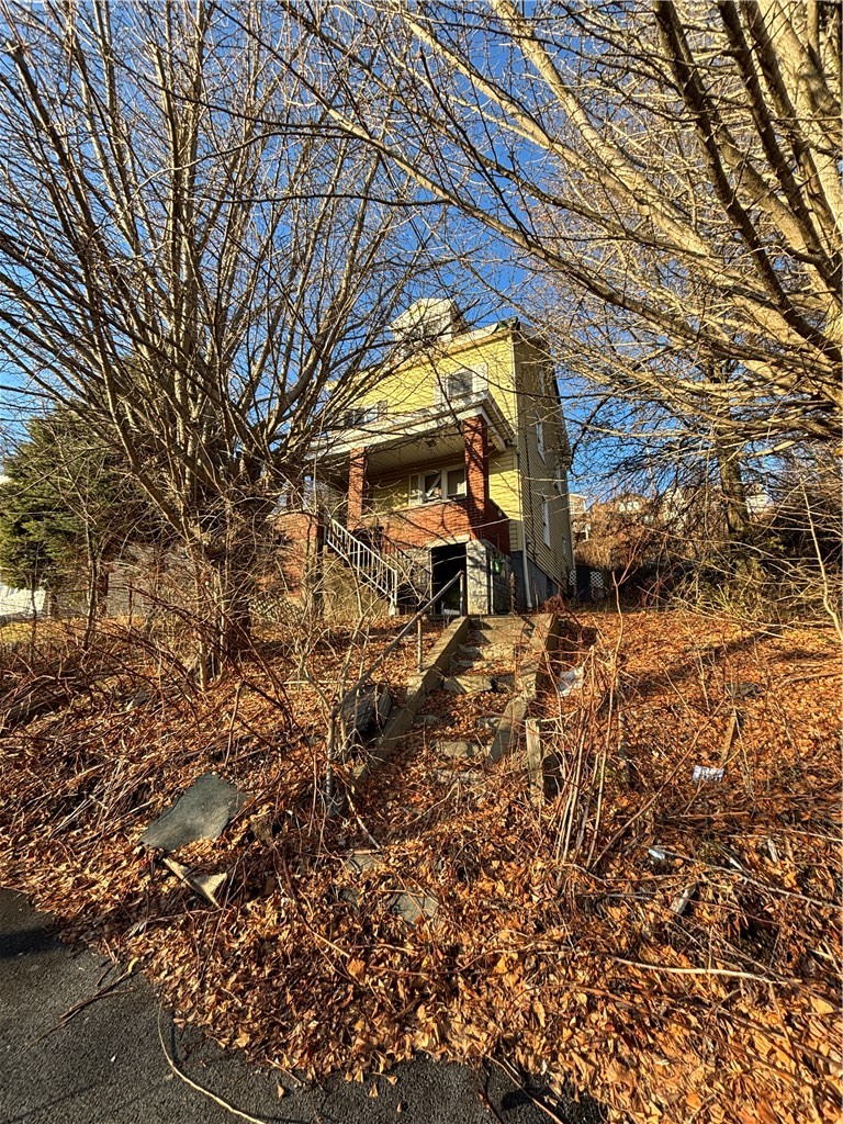 1108 Fabyan St — photo 2