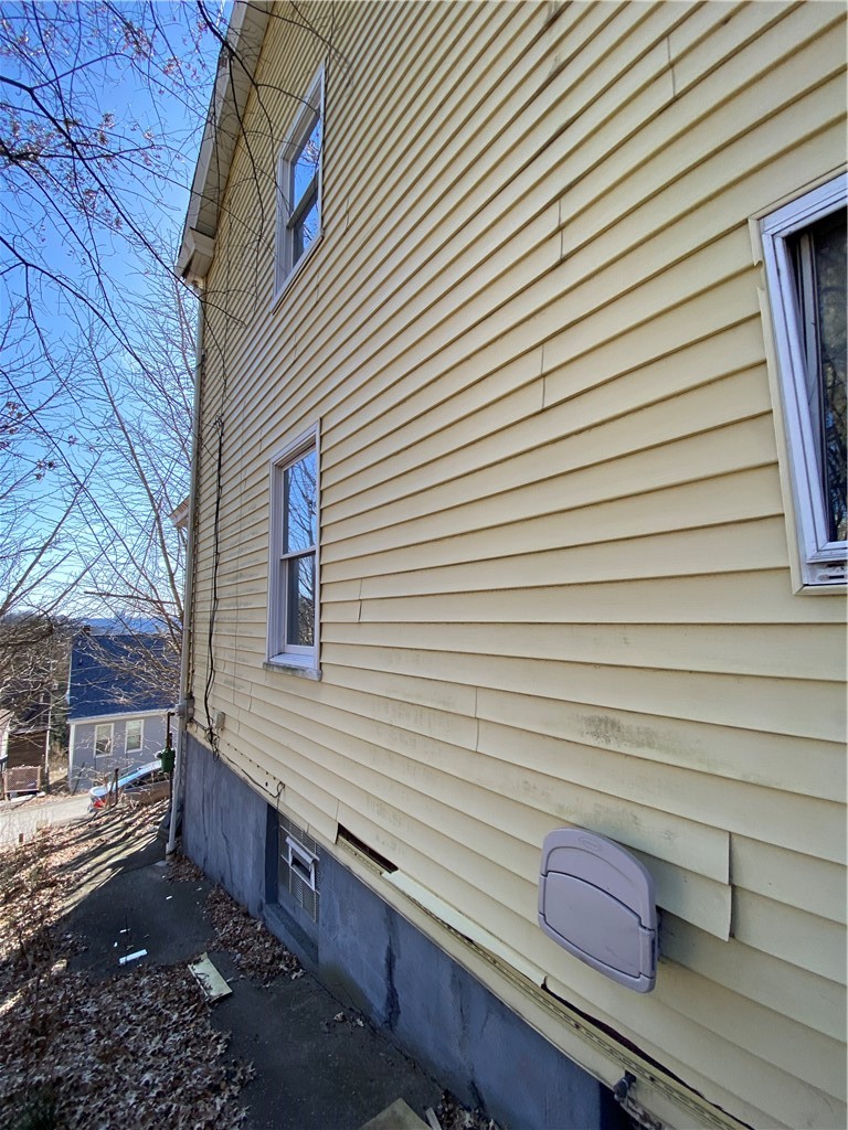 1108 Fabyan St — photo 4