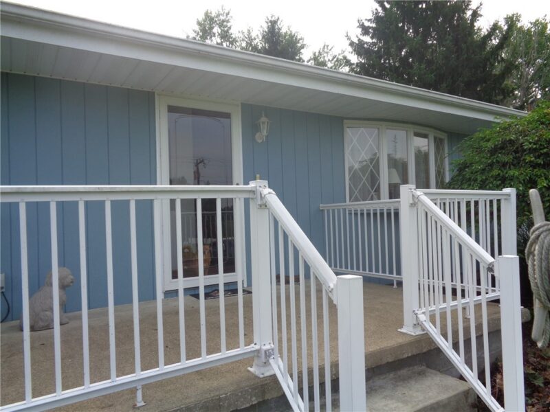 781 Homestead Ave — photo 4