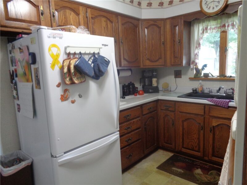 781 Homestead Ave — photo 5