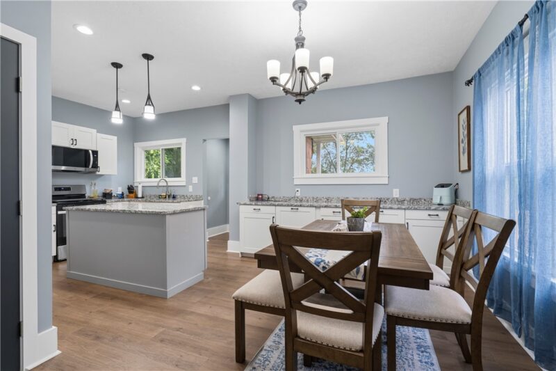 240 Tyler Ave — photo 6
