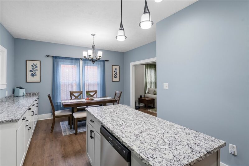 240 Tyler Ave — photo 8
