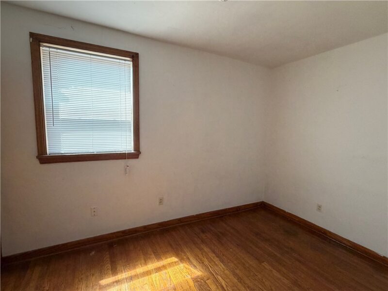 224 S 5th Street — photo 8