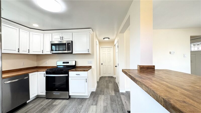 140 Orchard Dr — photo 6