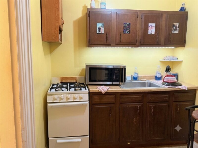 1319 Vance Ave — photo 7