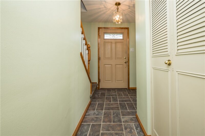 5639 Tracy Dr — photo 7