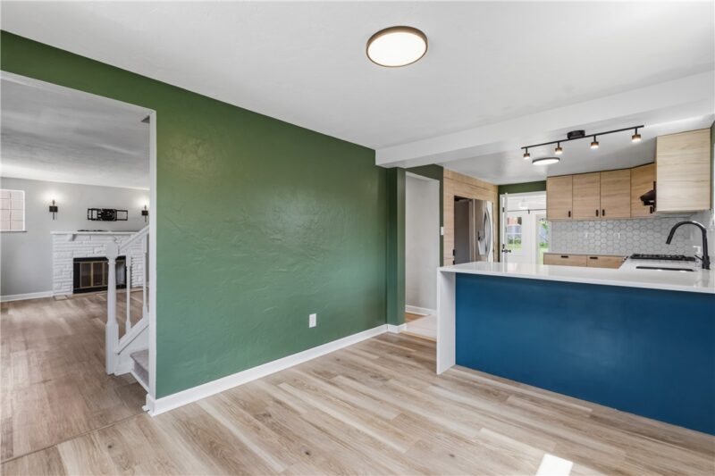 2025 Borland Rd — photo 7