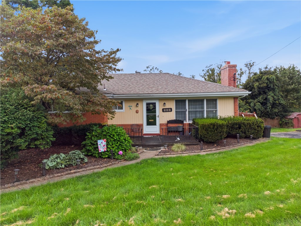 120 W Patty Ln — photo 1