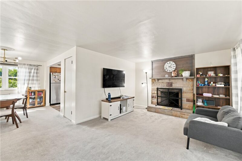120 W Patty Ln — photo 6