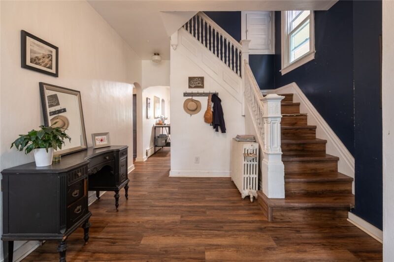 119 Linden Ave — photo 3