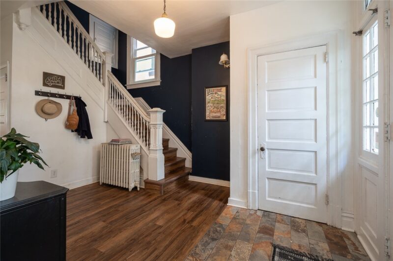 119 Linden Ave — photo 4