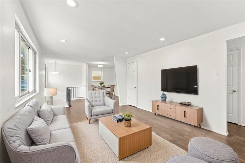138 Yosemite Dr — photo 2