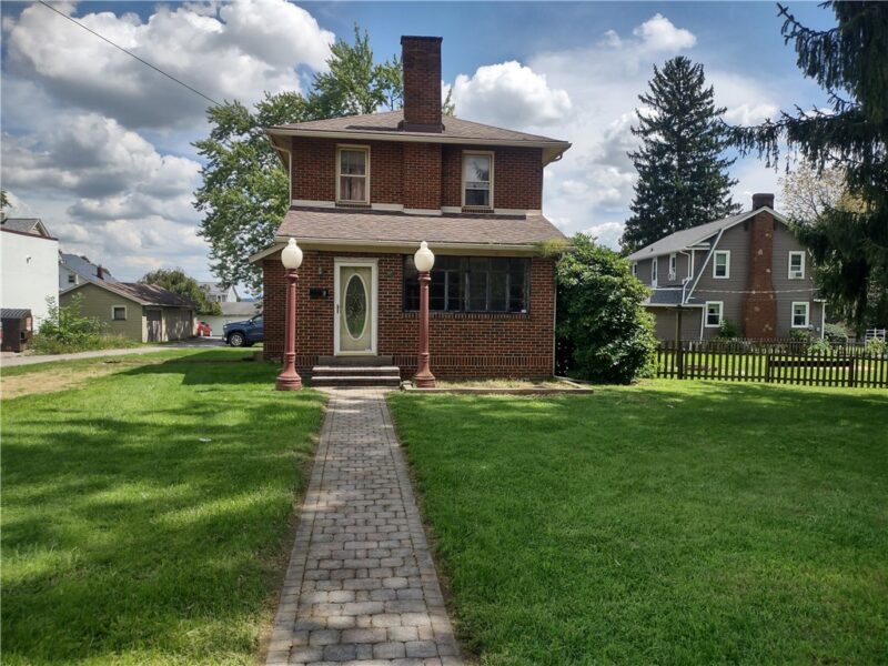 9 Grandview Ave — photo 2