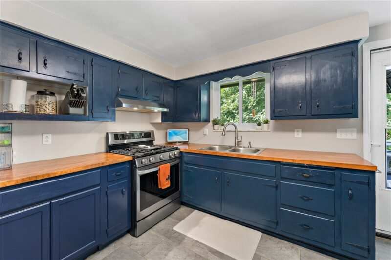 307 Mercer Rd — photo 6