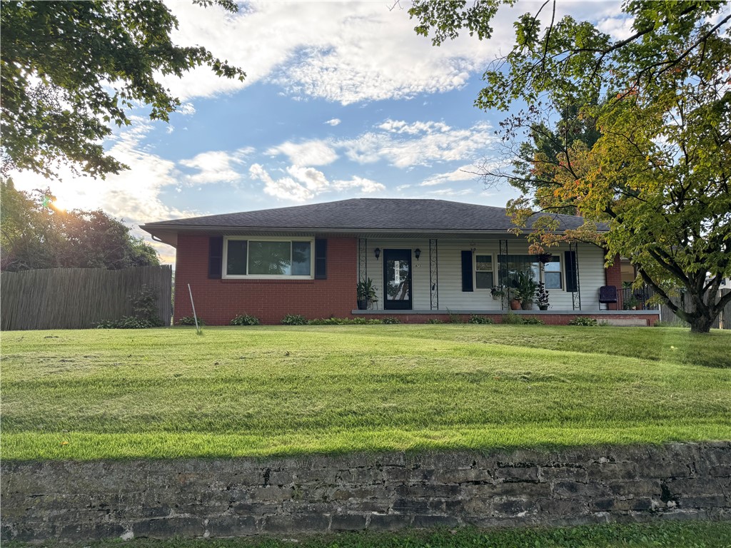 675 Blaire Rd — photo 1