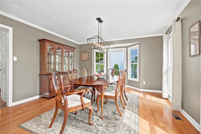208 Timberlake Drive — photo 4