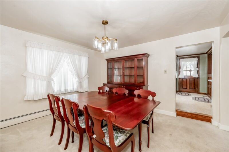 132 E Church Street — photo 8