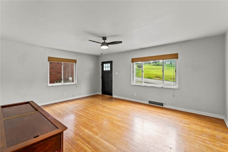 3418 Dauphin Ave — photo 5