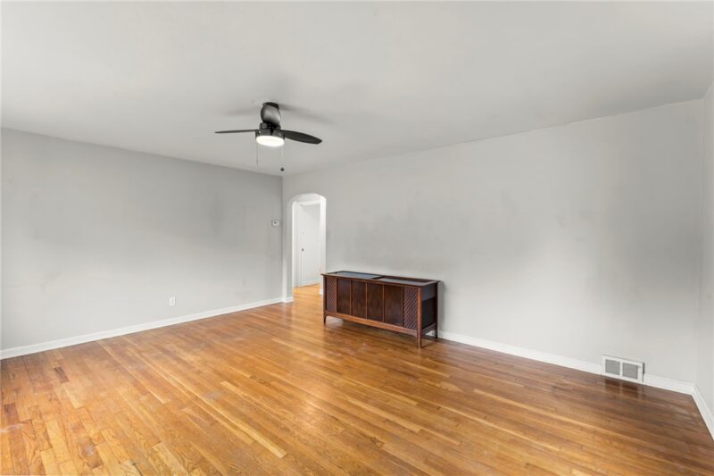 3418 Dauphin Ave — photo 6