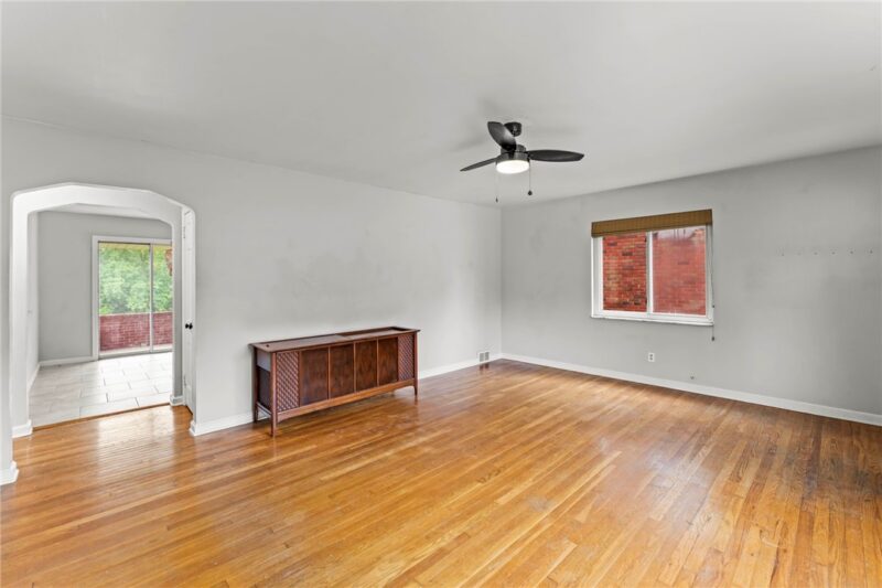 3418 Dauphin Ave — photo 7