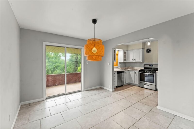 3418 Dauphin Ave — photo 8