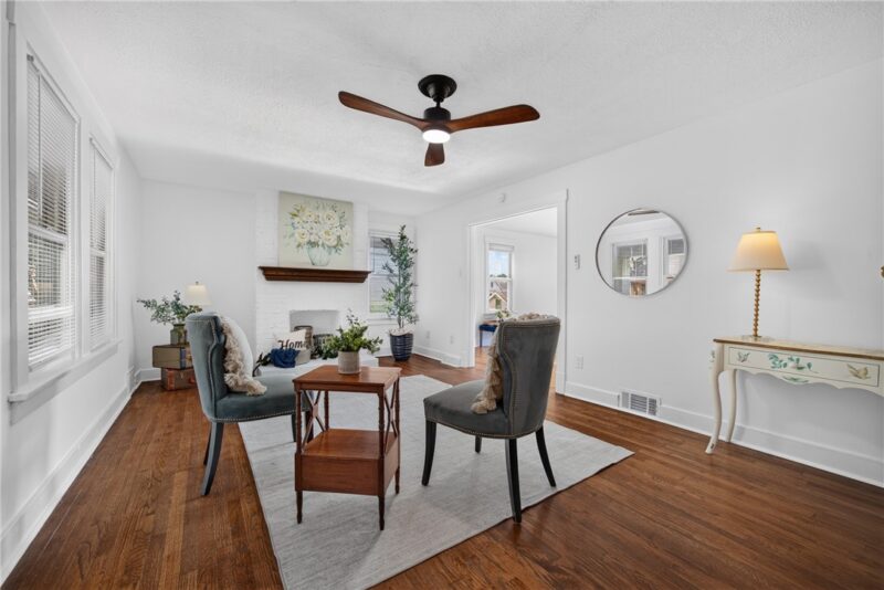 97 Evans Ave — photo 8