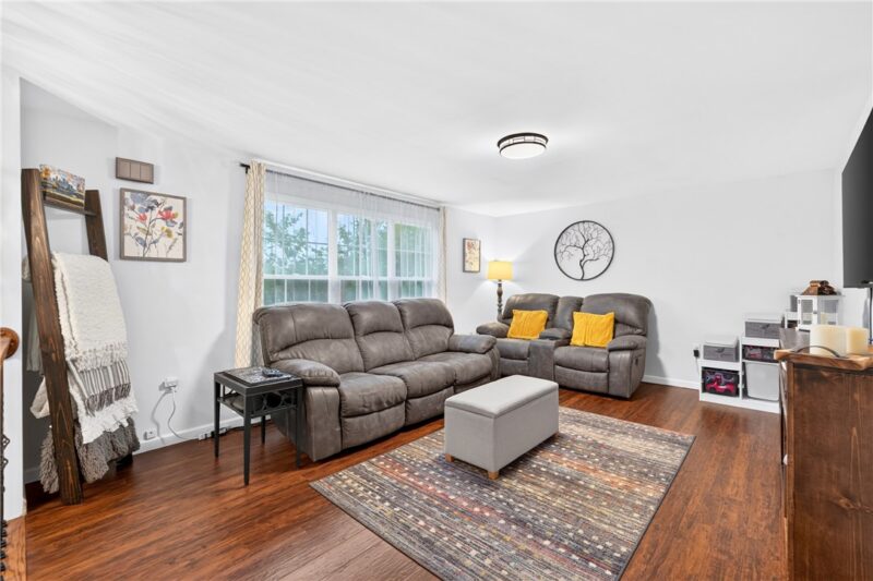 112 McDonald Dr — photo 5