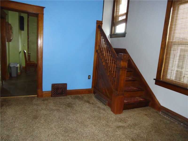 707 NORTH FRANKLIN STREET — photo 2