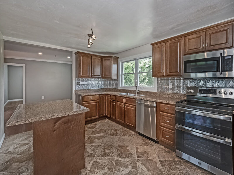 308 Welsh Rd — photo 3