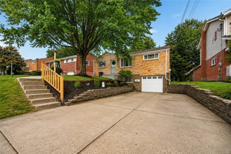 612 Charlotte Dr — photo 3