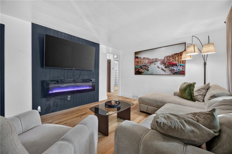 612 Charlotte Dr — photo 6