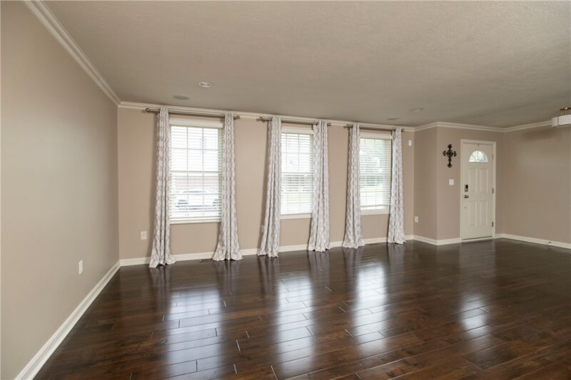 308 Trotwood Dr — photo 3