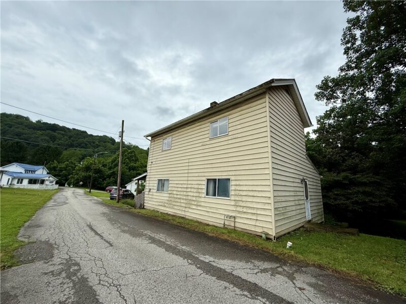 527 Sugar Lane — photo 4