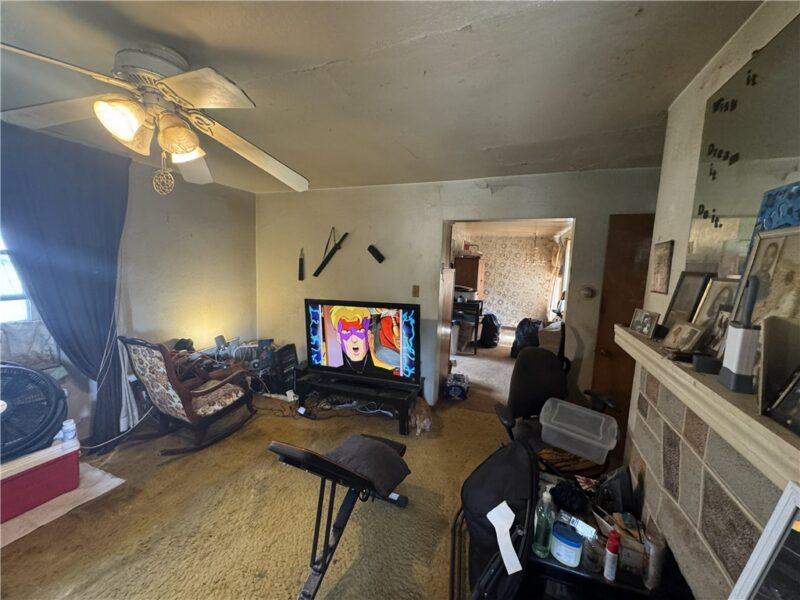1521 Brinton Ave — photo 2