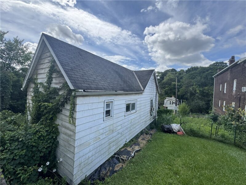 1521 Brinton Ave — photo 6