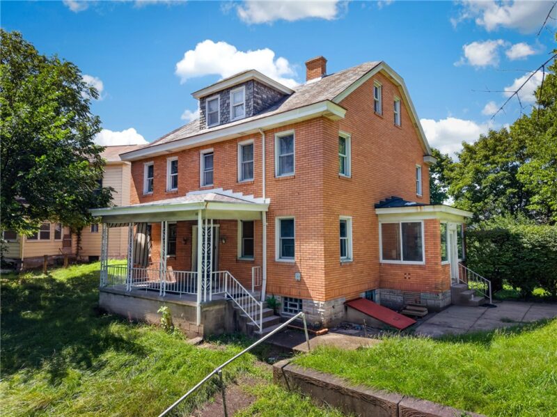 121 Kittanning St — photo 2