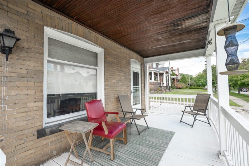 128 N Sixth Street — photo 2