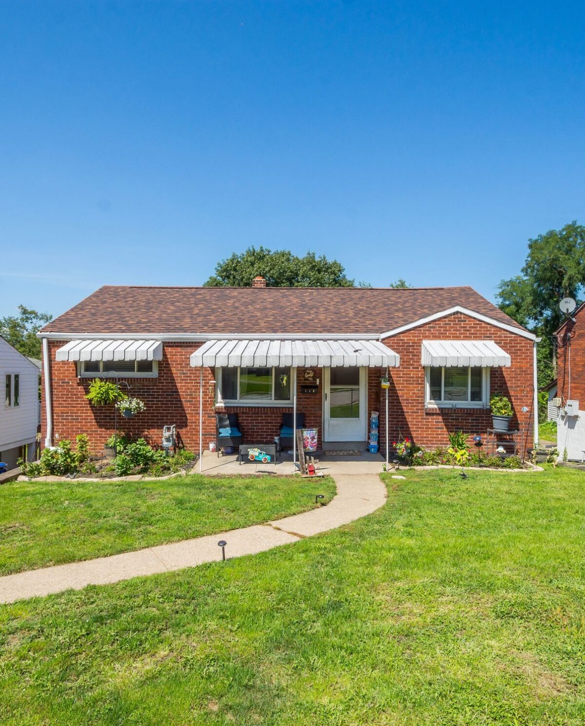 610 Sunnyland AVENUE — photo 1