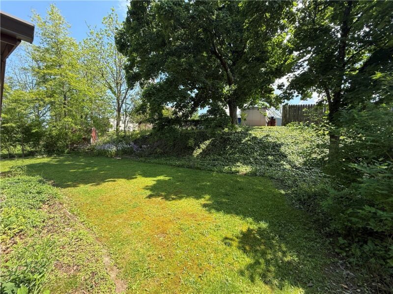 611 Stanton Ave — photo 8