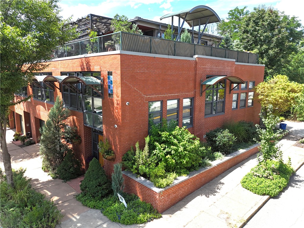 800 Beech Avenue — photo 1