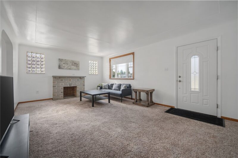 2356 West St — photo 4