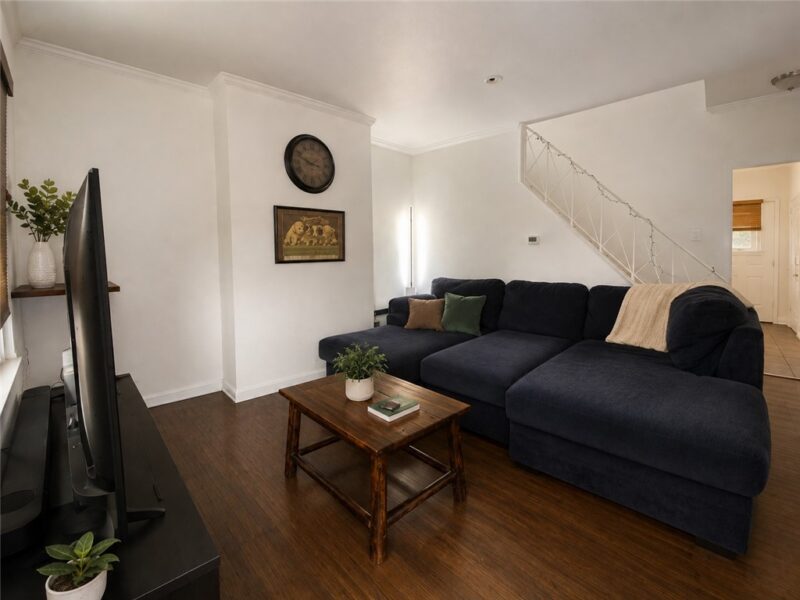 438 N Pennsylvania Ave — photo 3