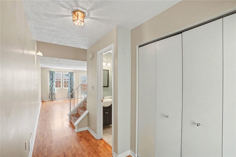 204 Carla Dr — photo 4
