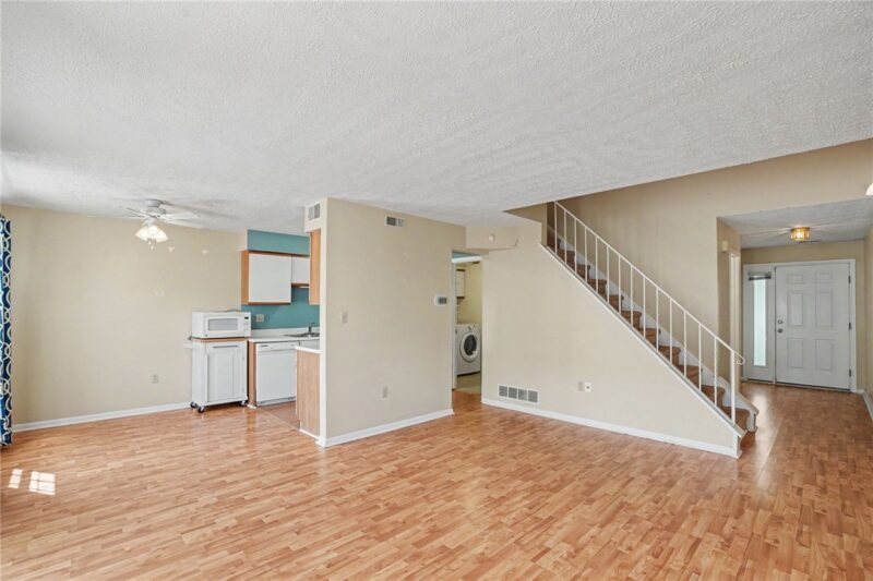 204 Carla Dr — photo 5
