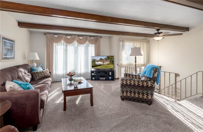 137 Mcgregor Dr — photo 4